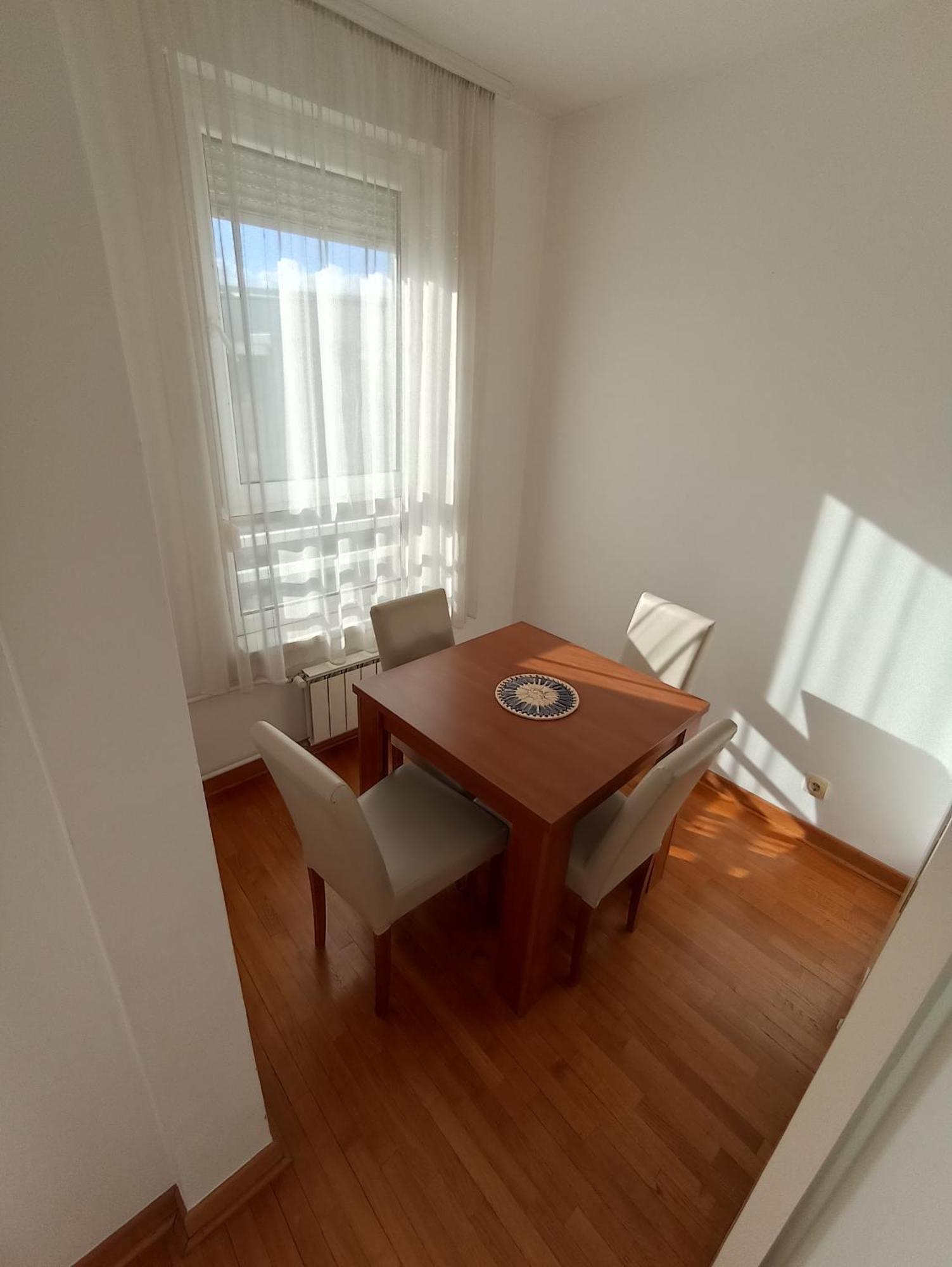 Apartment Tifani Belville Belgrad Rum bild