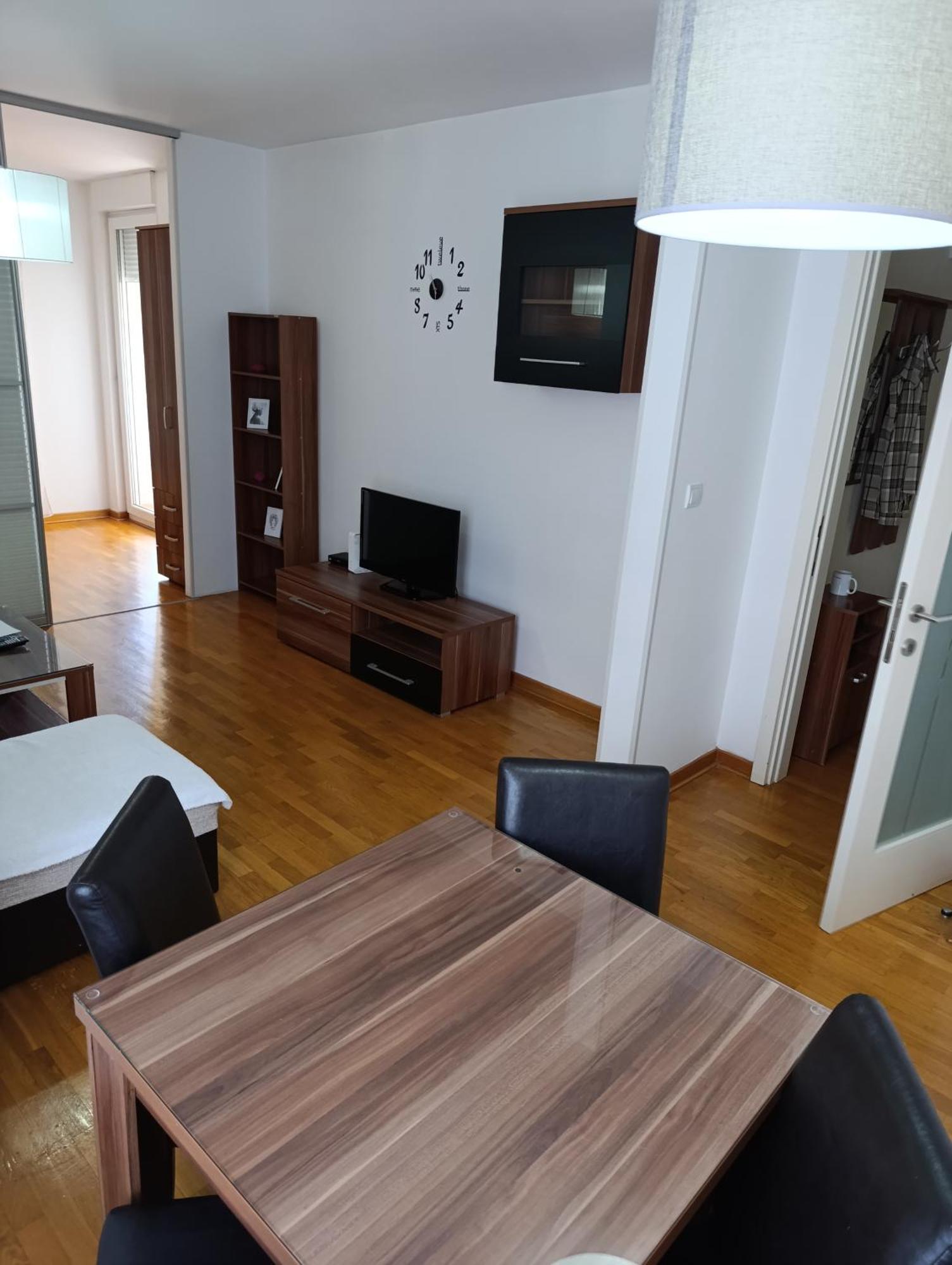 Apartment Tifani Belville Belgrad Rum bild